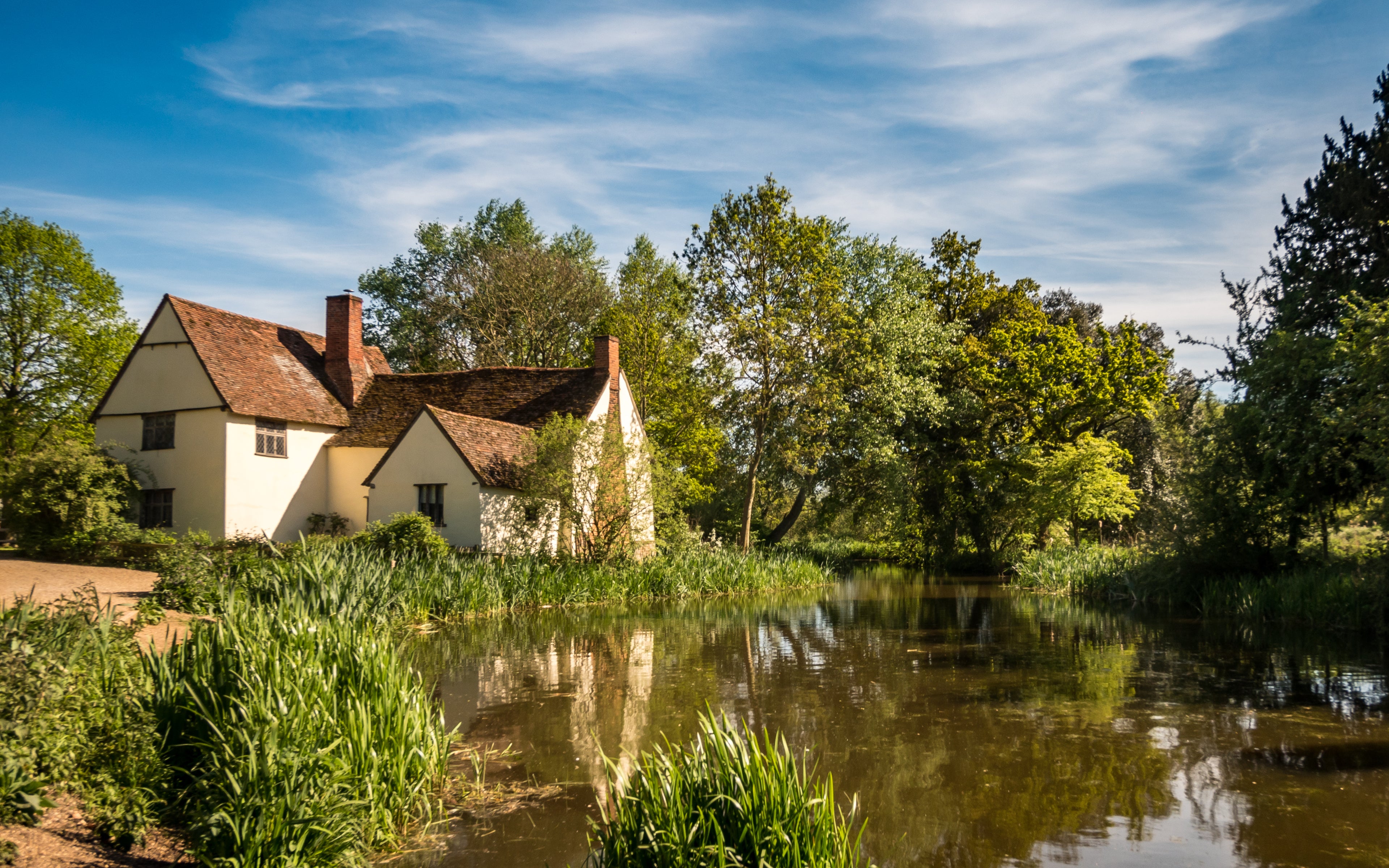 CAMBRIDGE, BURY ST EDMUNDS & CONSTABLE COUNTRY | Monday 12th April 2027 - 5 Days
